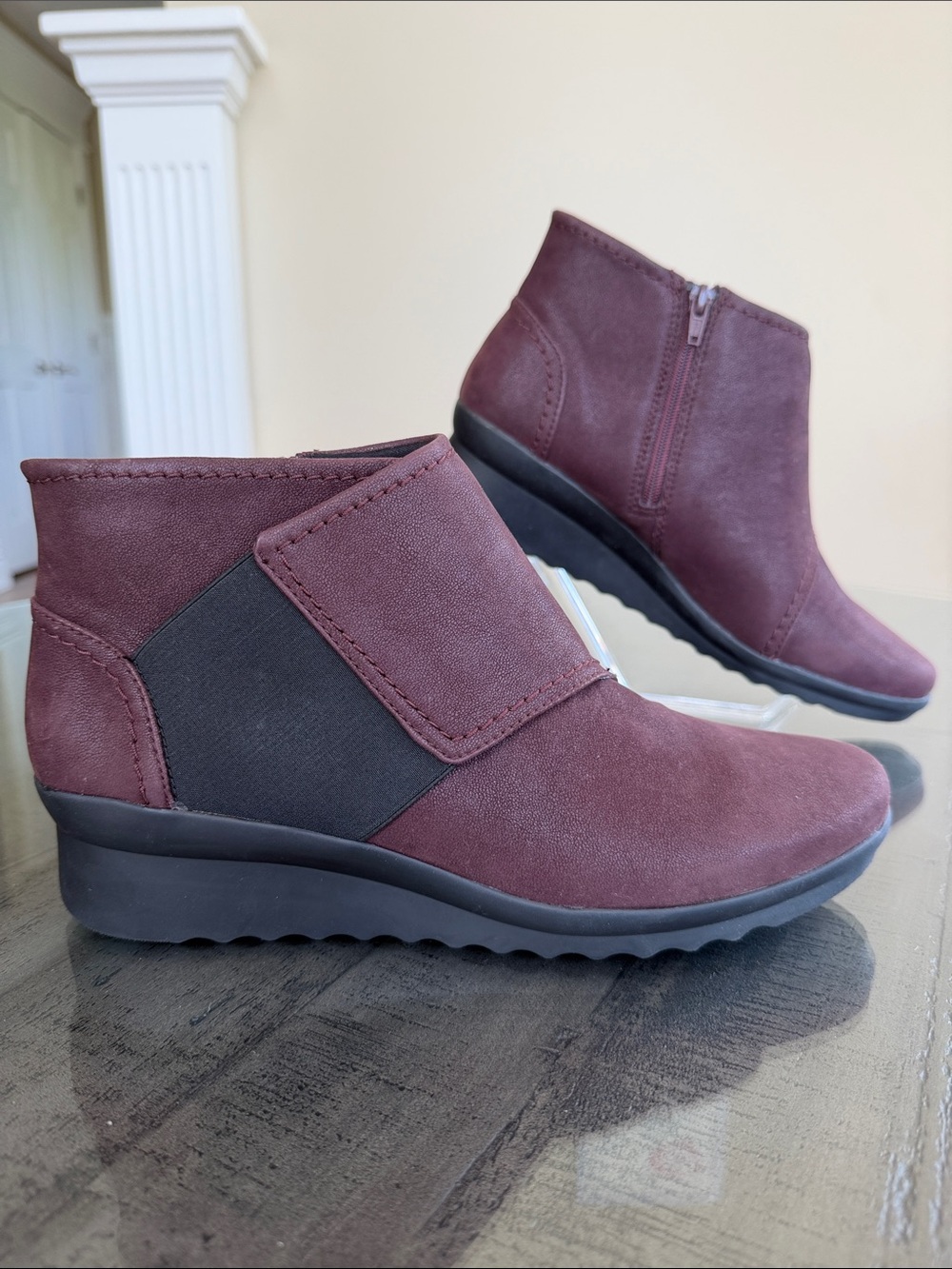 Cloudsteppers by Clarks Caddell Rush Burgundy Ankle Booties. Womens size 9.